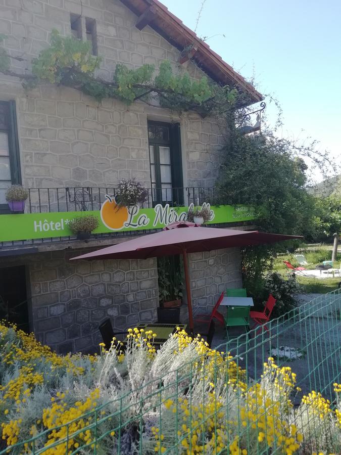La Mirabelle-casteil Country House Affittacamere Esterno foto