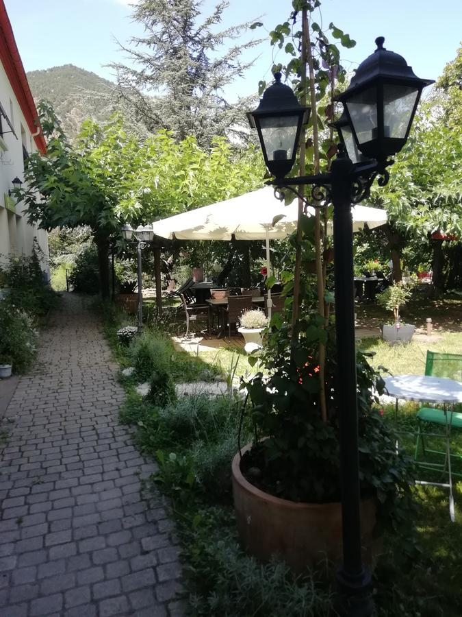 La Mirabelle-casteil Country House Affittacamere Esterno foto