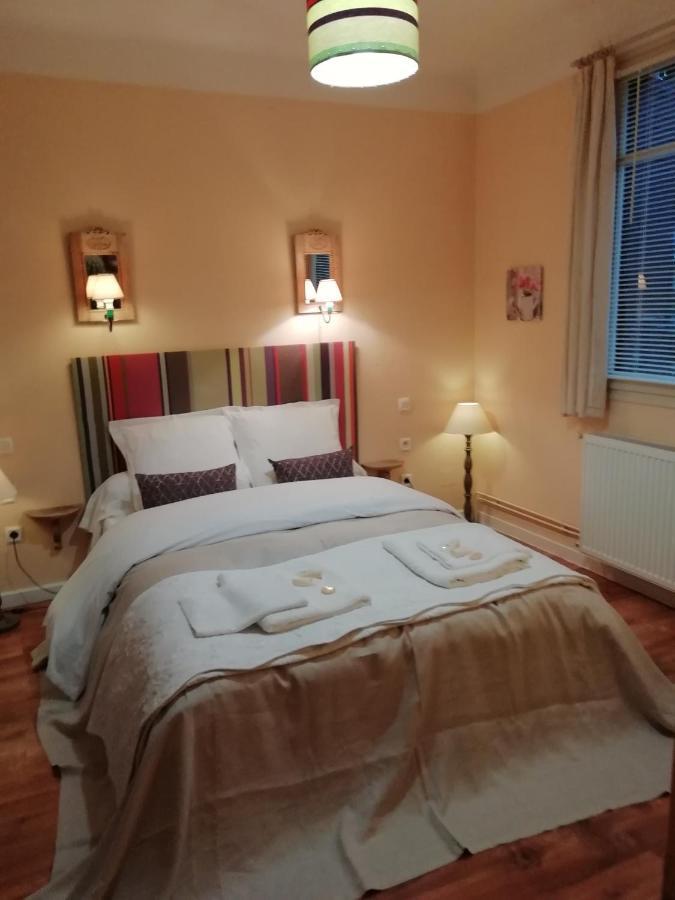 La Mirabelle-casteil Country House Affittacamere Esterno foto