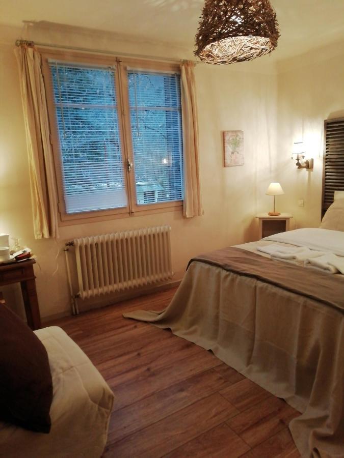 La Mirabelle-casteil Country House Affittacamere Esterno foto